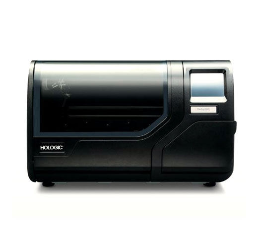 Processeur ThinPrep® 5000 d’Hologic sur fond blanc