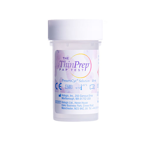 Flacons de prélèvement ThinPrep® PreservCyt d’Hologic sur fond blanc