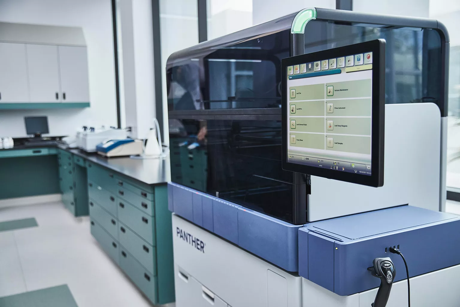 Module MTU Panther® Plus dans un laboratoire.