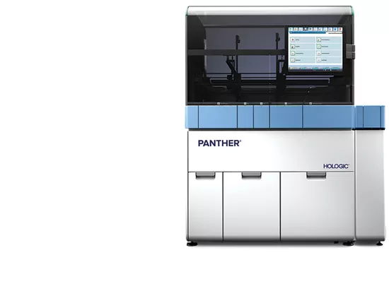 Panther Plus sur fond blanc