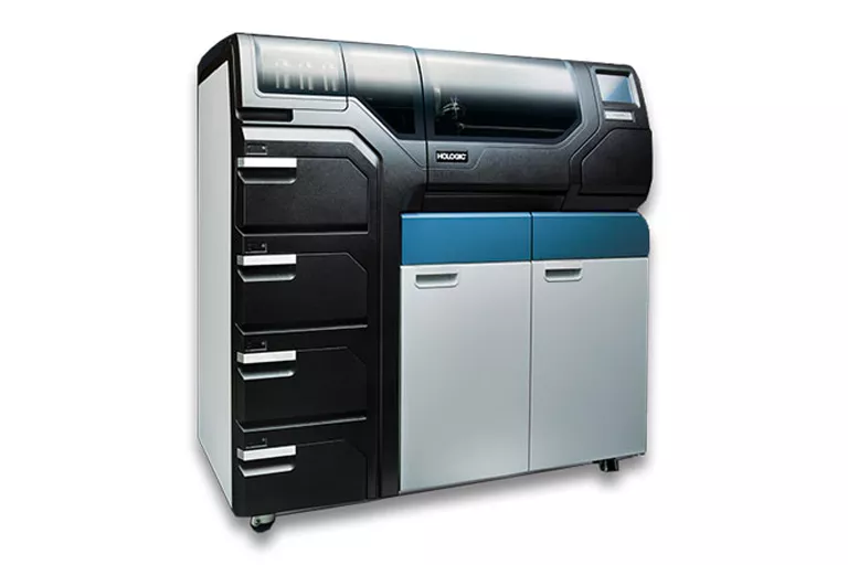 Système ThinPrep® 5000 AutoLoader sur fond blanc
